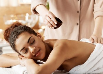 Estética Floresça 🌺 | Aproveite 10% de desconto nos serviços e cuide da sua autoestima. Agende pelo WhatsApp!