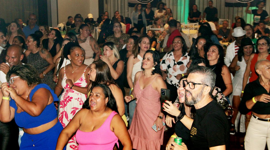 4º Bailão do Sintrasp | Mais de 400 pessoas celebram com muita alegria o Dia do Servidor e o Dia dos Professores