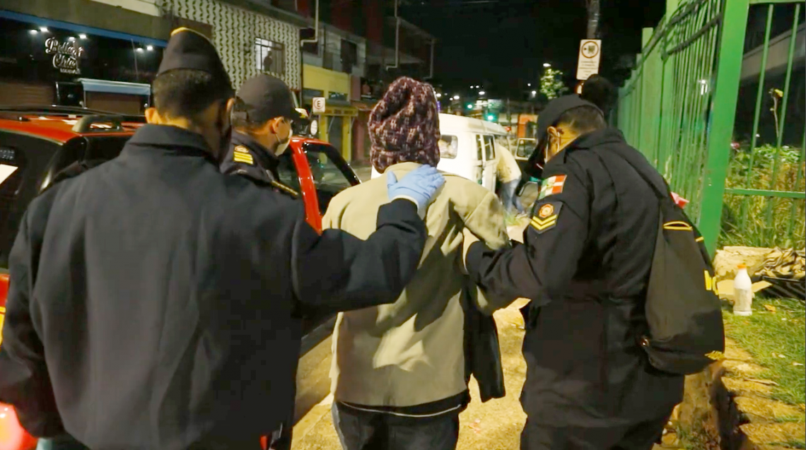 Defesa Civil e Assistência Social | Servidores de Osasco fazem a diferença na vida de quem sofre
