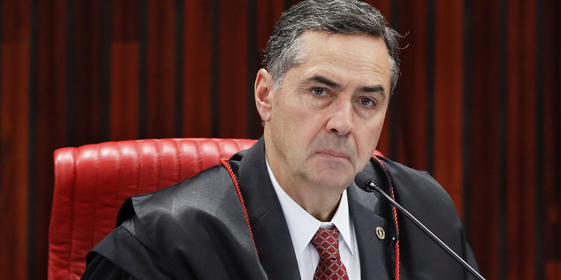 Ministro Barroso atende patrões e emite decisão LIMINAR com suspensão do Piso Salarial da Enfermagem