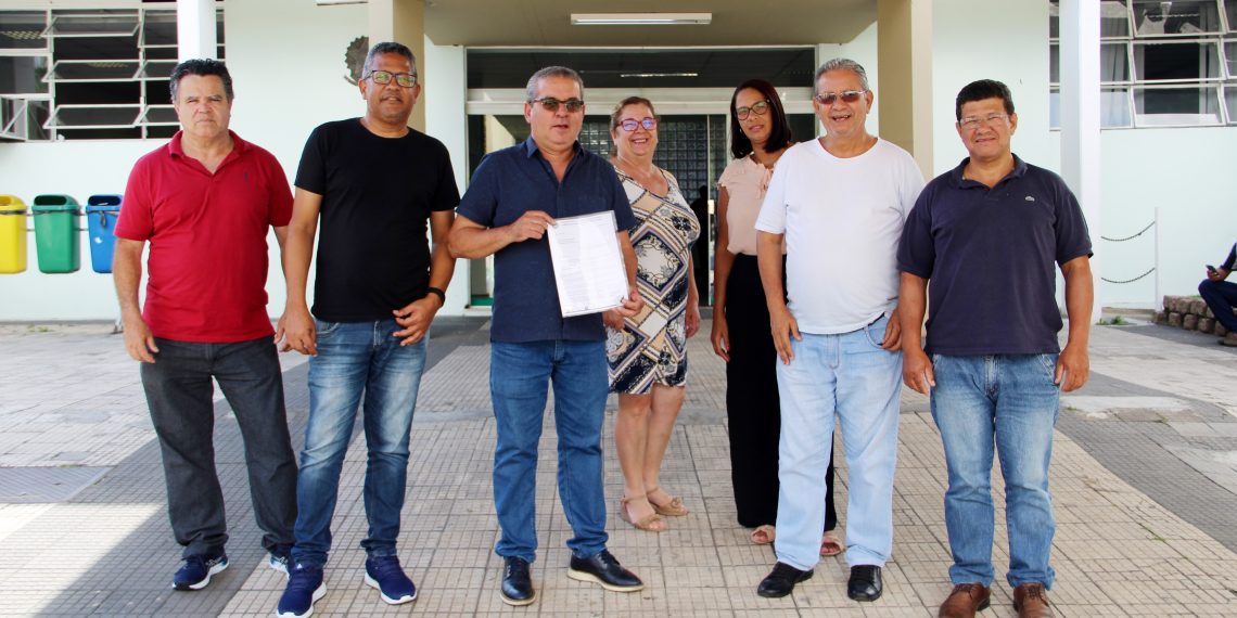 Sintrasp, um dia após a assembleia, protocola na Prefeitura reivindicações dos Servidores