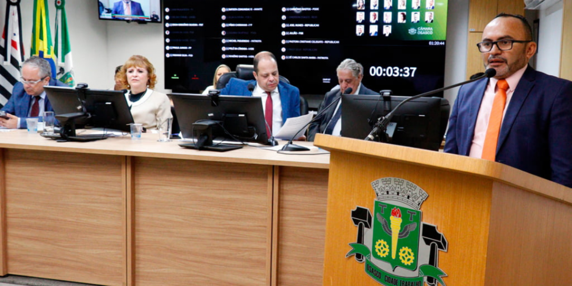 “Auxílio Melhor Idade” é aprovado por 17 votos na Câmara. Ação evita prejuízos a aposentados e pensionistas