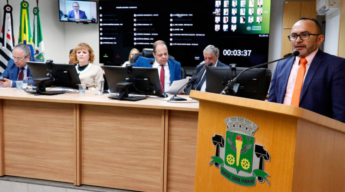 “Auxílio Melhor Idade” é aprovado por 17 votos na Câmara. Ação evita prejuízos a aposentados e pensionistas