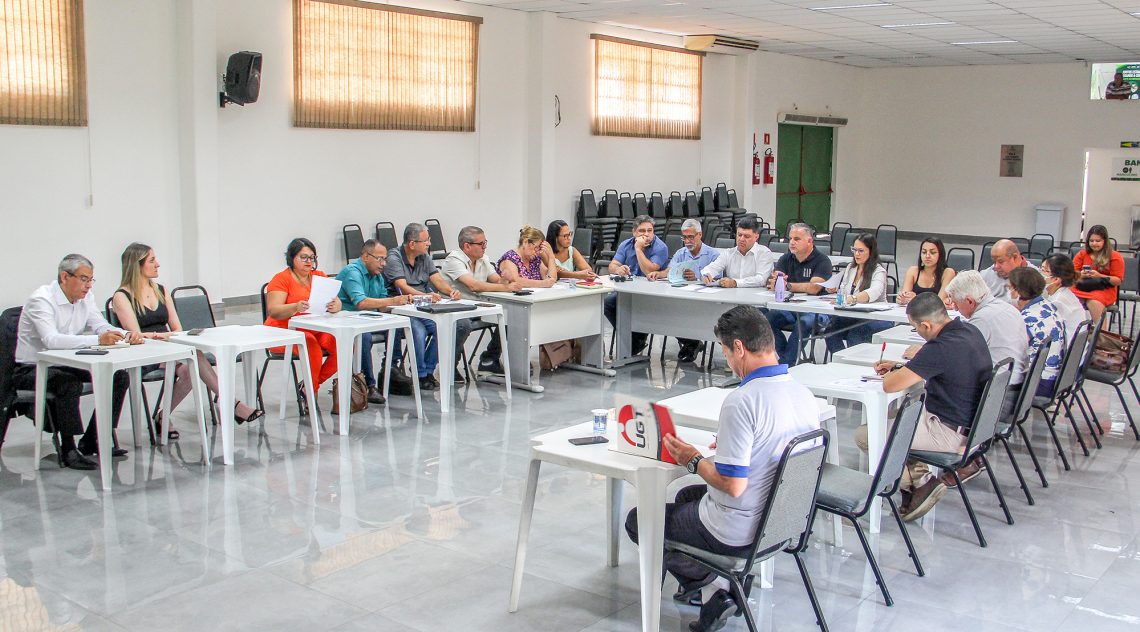 CAMPANHA SALARIAL 2023 I Avançam negociações por melhores salários e valorização