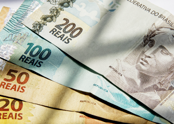 A valorização do salário mínimo voltou | Artigo de Clemente Ganz Lúcio