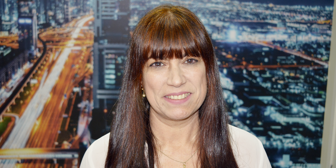 Como conversar com seu filho sobre violência nas escolas? A especialista Super Cris esclarece