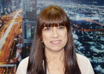 Como conversar com seu filho sobre violência nas escolas? A especialista Super Cris esclarece