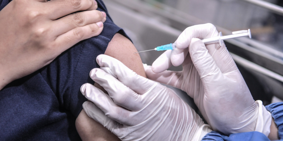 Imunização | Professores e Agentes de Organização Escolar podem se vacinar contra meningite C