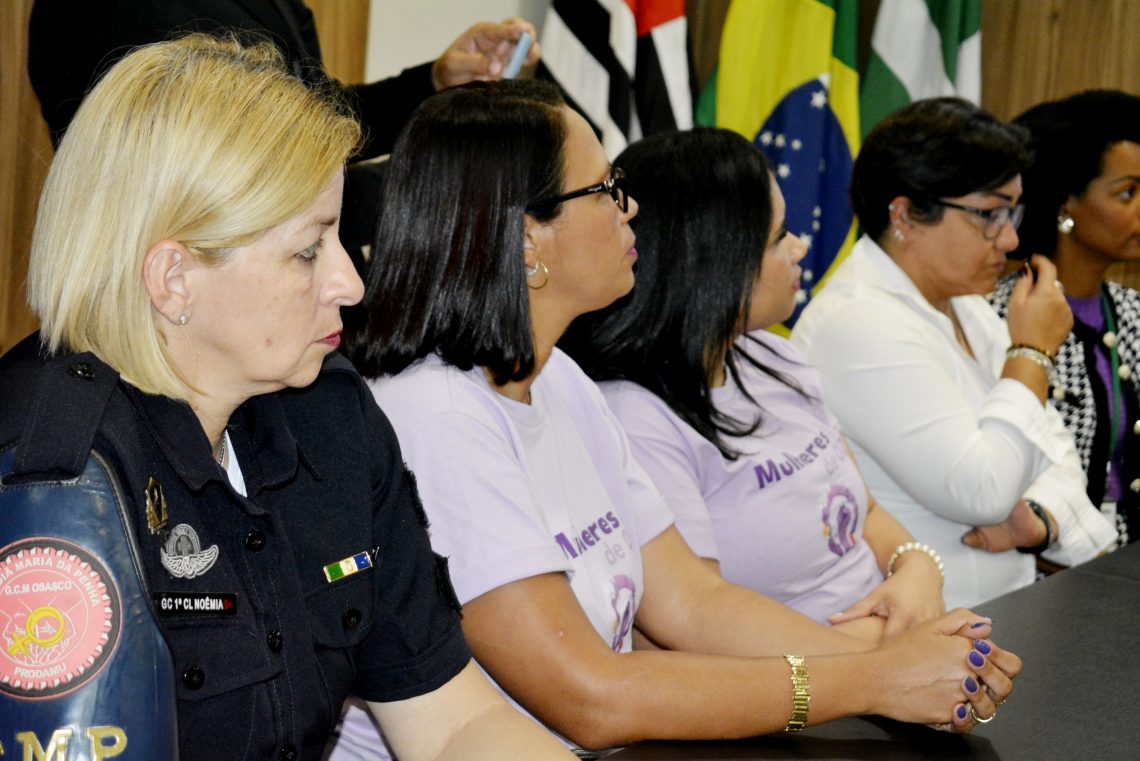 Solenidade de posse das conselheiras do CMDMO conta com a presença do prefeito, secretários e vereadores