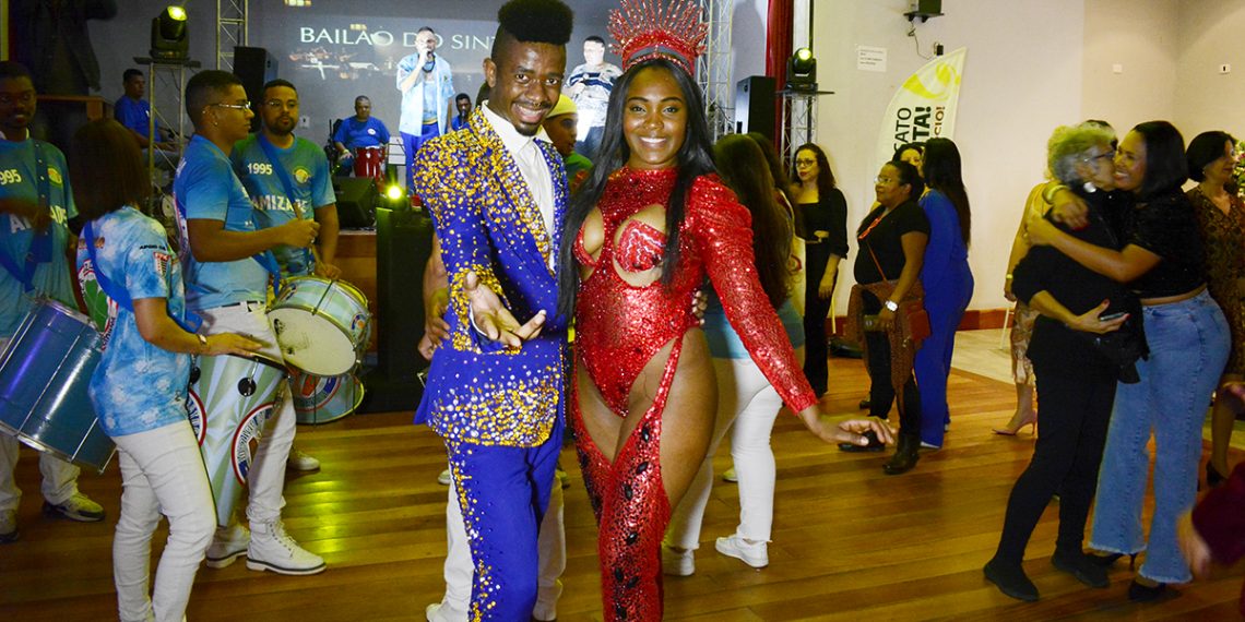 3º Bailão do Sintrasp 🥁 | Escola de Samba “Amizade Zona Leste” anima uma noite histórica do funcionalismo