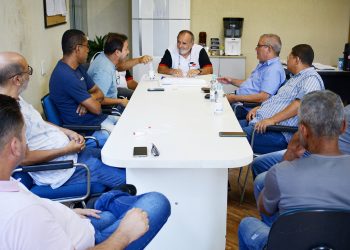 Dirigentes do Sintrasp participam de encontro das lideranças da Federação dos Servidores (Fesspmesp), em Itapecerica da Serra