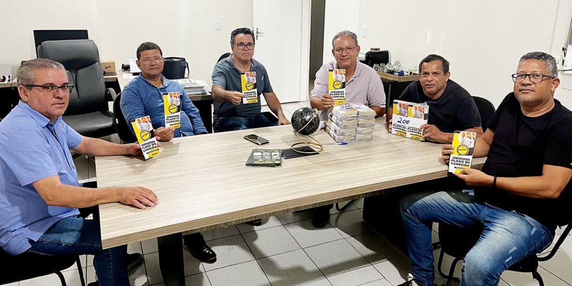 PCCS | Dirigentes iniciam distribuição na base de material exclusivo com esclarecimentos