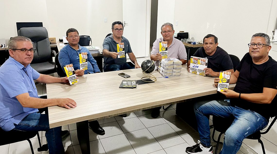 PCCS | Dirigentes iniciam distribuição na base de material exclusivo com esclarecimentos