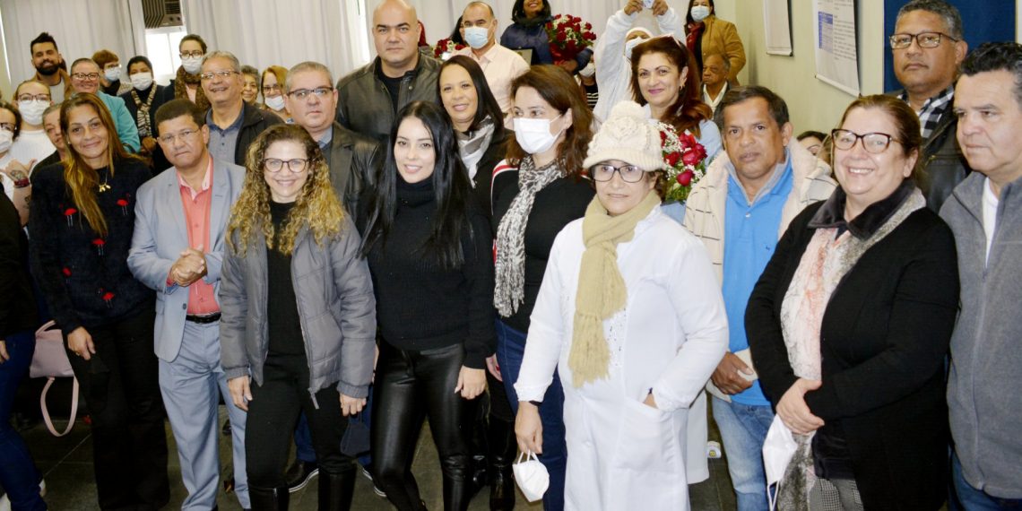 Vale a pena ver de novo a homenagem do Sintrasp aos profissionais da Enfermagem. Assista ao vídeo especial. É EMOCIONANTE!