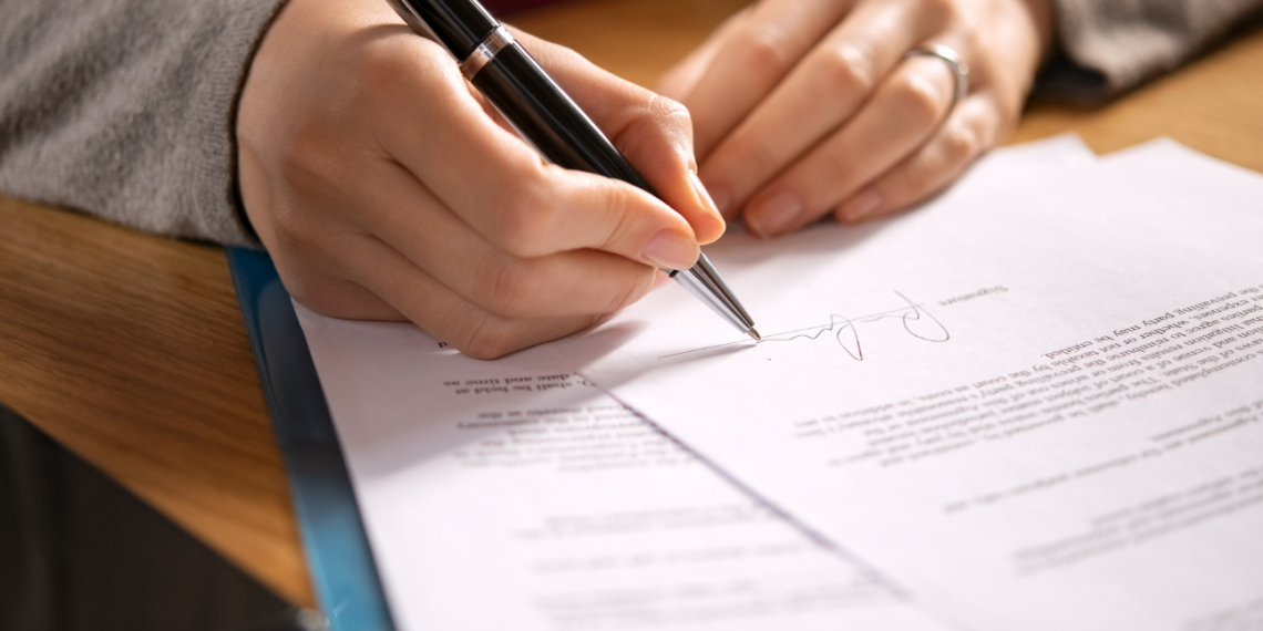 Profissionais do Apoio da Educação | Sintrasp cobra esclarecimentos sobre títulos entregues, mas não lançados pela Administração