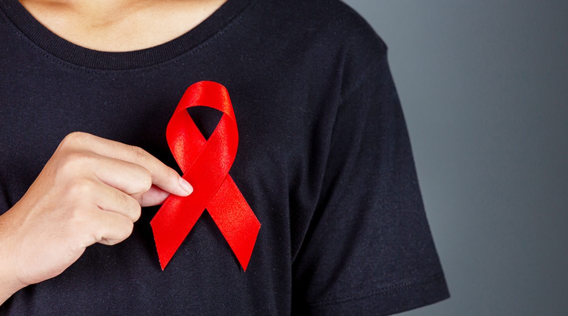Dezembro Vermelho | É momento de ter consciência sobre o HIV e outras infecções sexualmente transmissíveis
