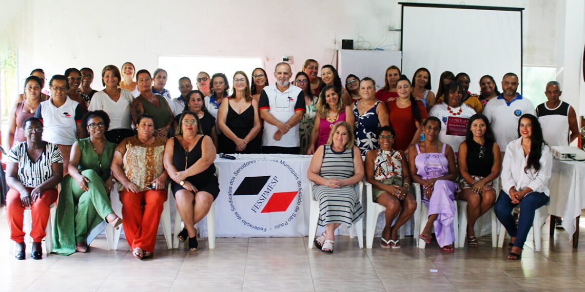 Diretora do Sintrasp participa do 6º Congresso das Mulheres Sindicalistas da Fesspmesp. Foi sucesso!