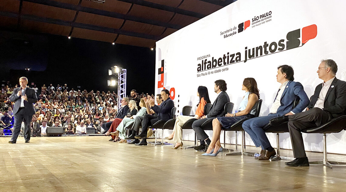 Osasco se destaca no Prêmio de Excelência Educacional | Servidores são os protagonistas desta conquista