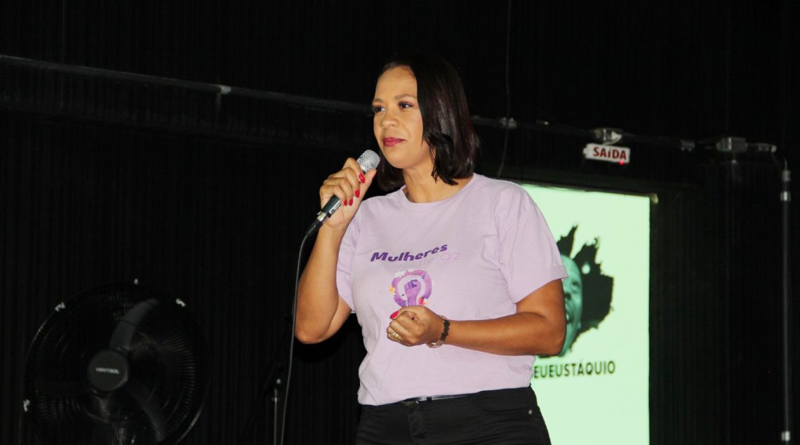 Sheila Thimóteo, diretora da Secretaria da Mulher do Sintrasp, é eleita delegada para 5ª Conferência Nacional de Políticas para as Mulheres (CNPM)