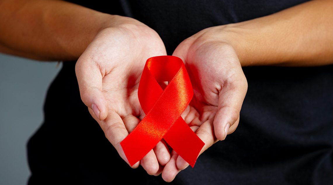 Dezembro Vermelho | Campanha alerta para conscientização à prevenção do HIV