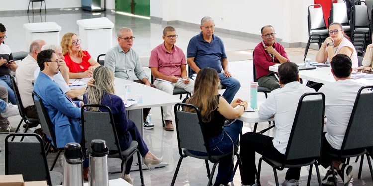 Sintrasp debate pauta ampla por recomposição salarial e benefícios na Mesa de Negociação com o Governo